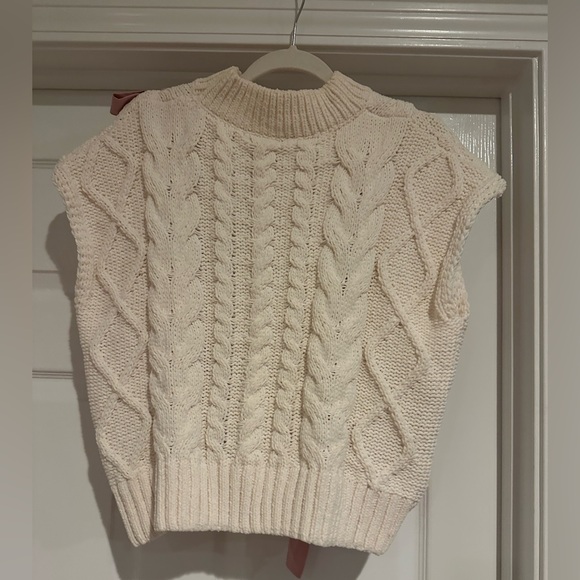 Entro Cream Cable Knit Sweater with Pink Bows - Picture 2 of 6
